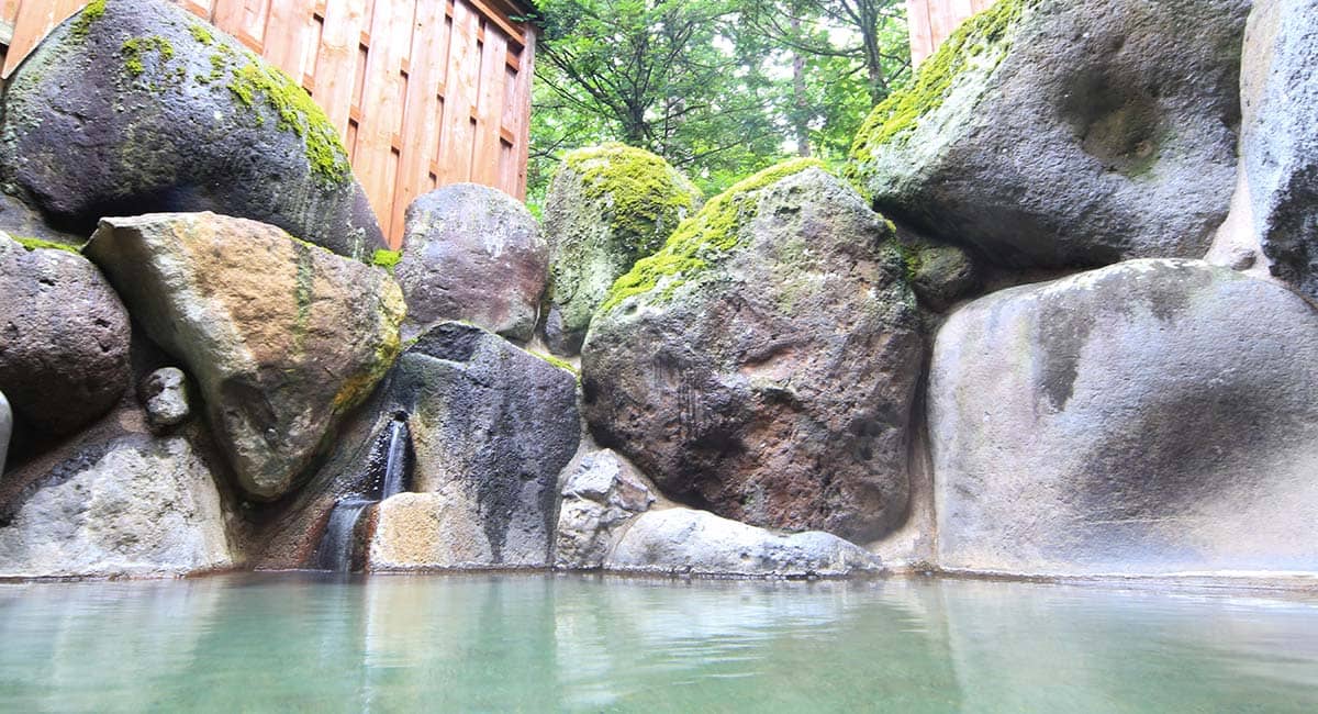 露天風呂 平湯温泉かけ流し